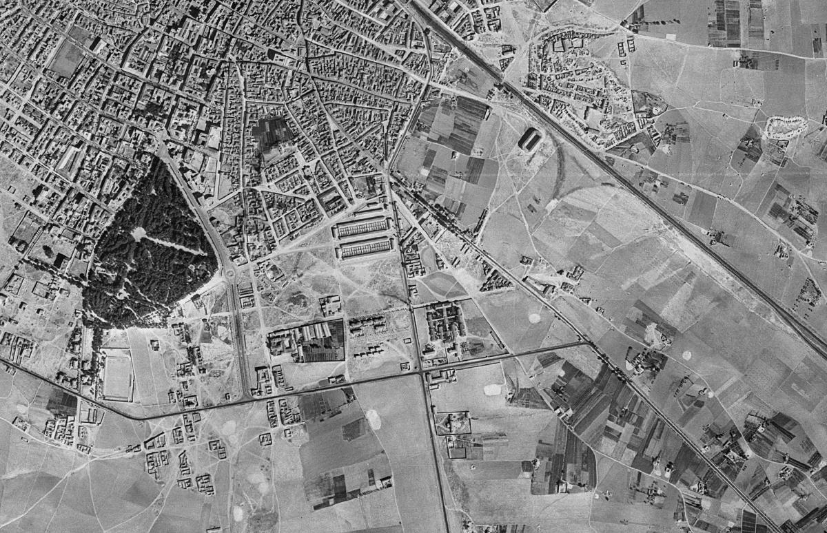 La misma zona en la foto aérea de 1956